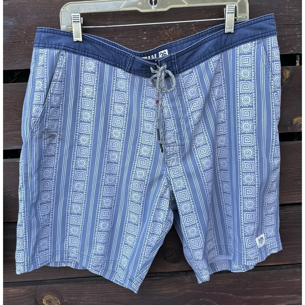 Katin‎ Men's Calypso Boardshorts Gray Tribal Size 36